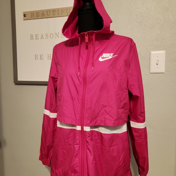 Nike Jackets & Blazers - Nike Windbreaker Jacket